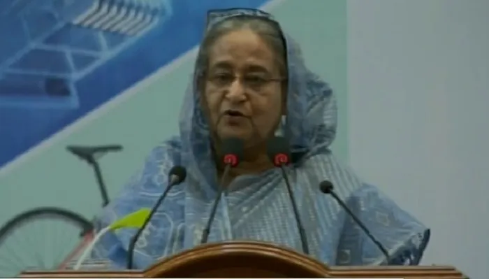লাইট ইঞ্জিনিয়ারিং পণ্যকে বর্ষপণ্য ঘোষণা প্রধানমন্ত্রীর