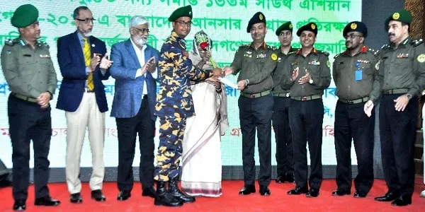 বাংলাদেশ সেনাবাহিনী ও পুলিশ সদস্যদের সম্মাননা প্রদান অনুষ্ঠান. Channel i News - চ্যানেল আই নিউজ