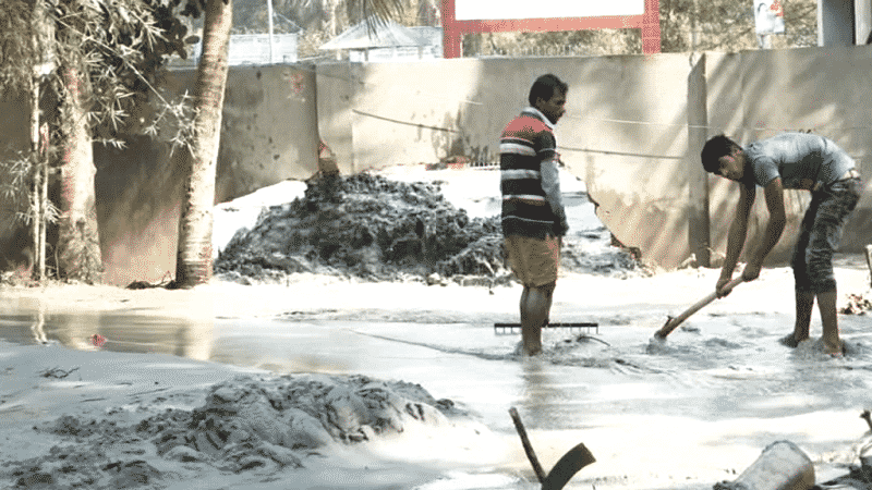 ব্রাহ্মণবাড়িয়া-নলকূপের গর্ত থেকে গ্যাস