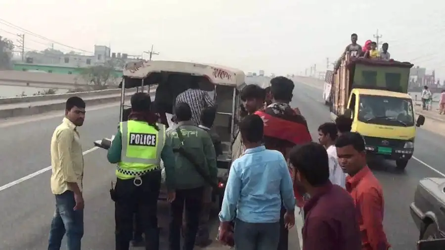 গাজীপুরে পৃথক ঘটনায় দুই শ্রমিক নিহত