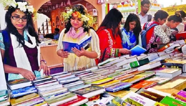 বইমেলায় বিক্রিতে সন্তুষ্ট দোকানিরা