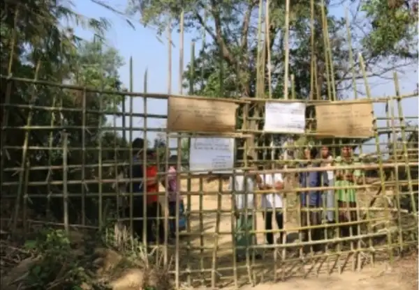 বান্দরবানে স্বেচ্ছা লকডাউনে ম্রো জনগোষ্ঠীর প্রবেশ বন্ধ. Channel i News - চ্যানেল আই নিউজ