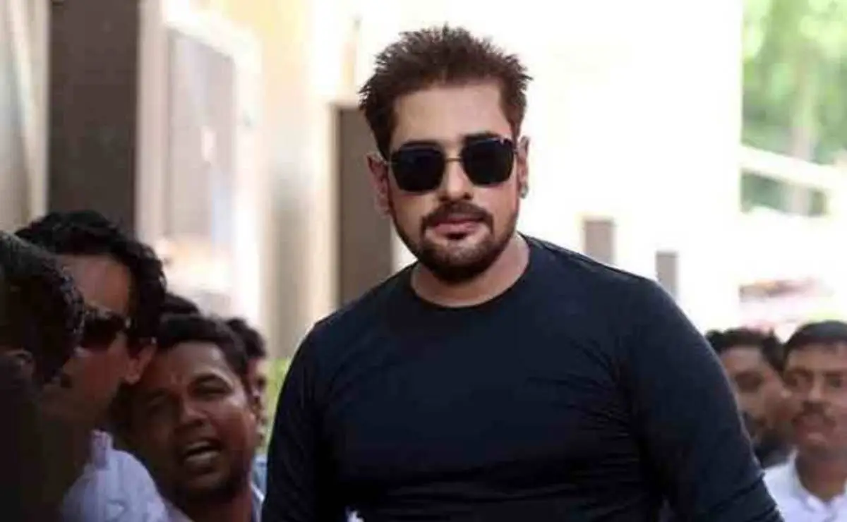 বন্যার্তরা কষ্টে আছে, তাদের পাশে দাঁড়াবো: অনন্ত জলিল