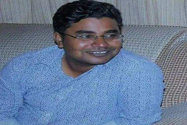 আলোচনামূলক ব্যক্তি ছবি, চ্যানেল আই অনলাইন সংবাদ সম্পর্কিত. Channel i News - চ্যানেল আই নিউজ