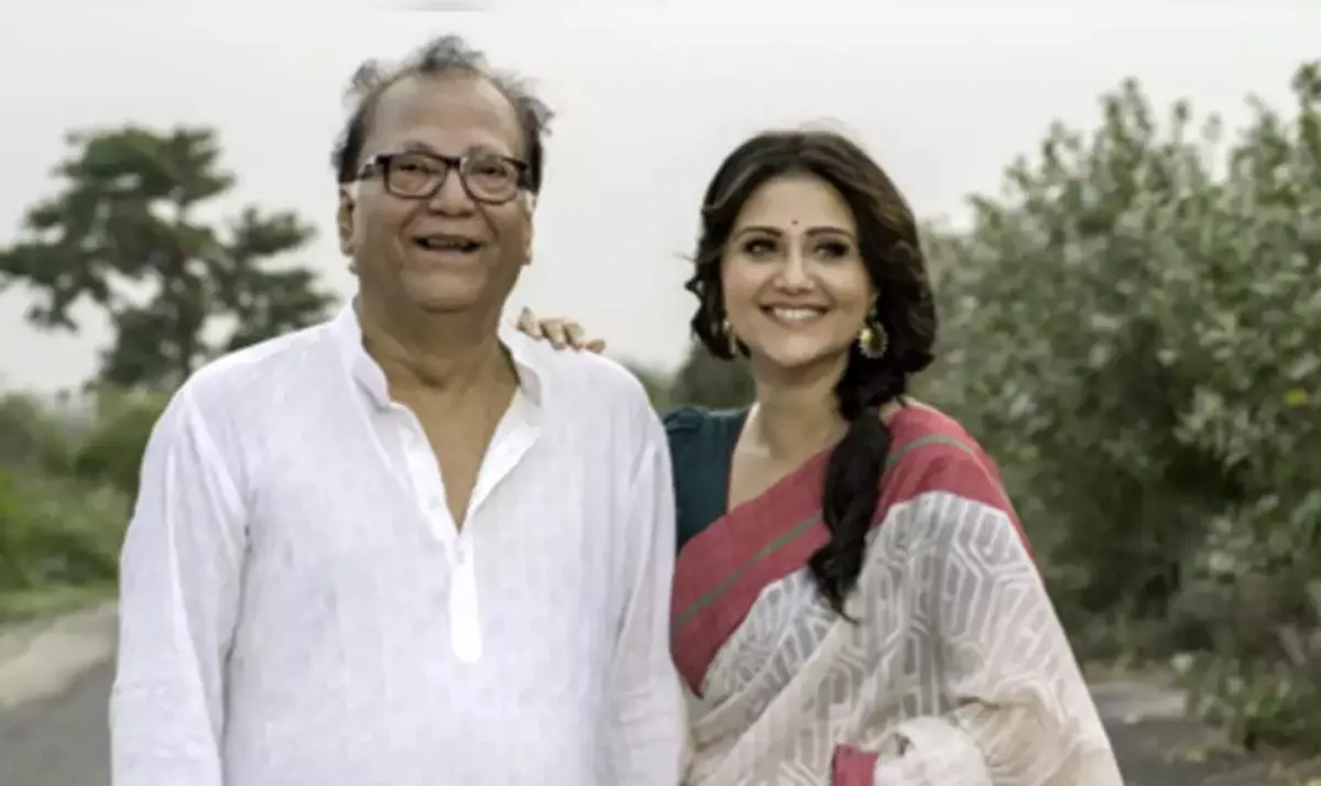 চলে গেলেন সন্তু মুখার্জি, বাবা হারালেন স্বস্তিকা