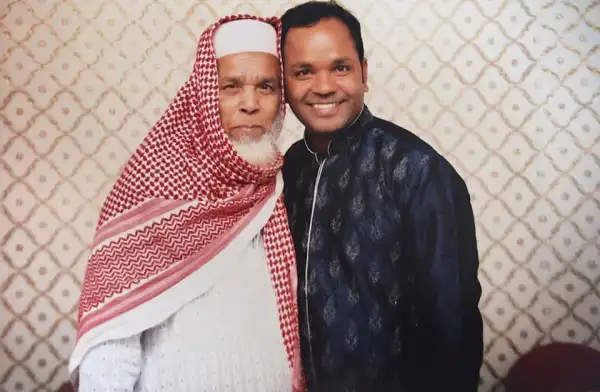 বাবা ও গলফার সিদ্দিকুরের ছবি, বাবা অসুস্থ অবস্থায়. Channel i News - চ্যানেল আই নিউজ