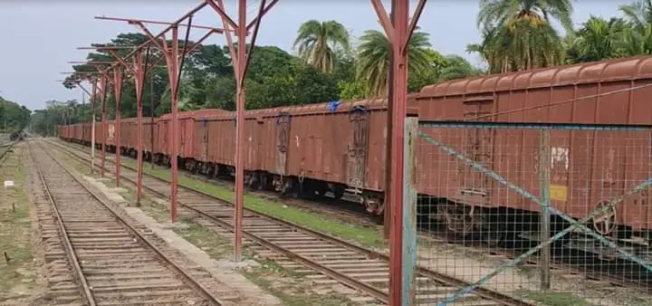 বেনাপোল বন্দরে ট্রেনের কার্গো ও রেলপথের দৃশ্য. Channel i News - চ্যানেল আই নিউজ