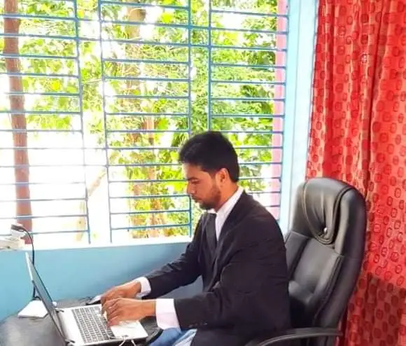 হাওর অঞ্চল থেকে হাইকোর্ট করলেন আইনজীবী