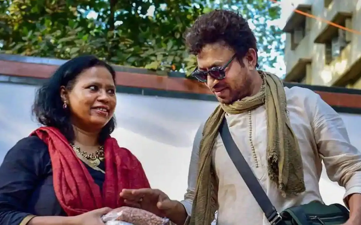 ইরফান ও তার স্ত্রী খোলা চিঠি নিয়ে আলোচনা করছেন. Channel i News - চ্যানেল আই নিউজ