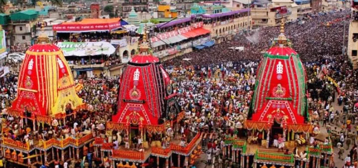 পুরীর জগন্নাথ মন্দিরে রথযাত্রায় ভারত সুপ্রিম কোর্টের স্থগিতাদেশ