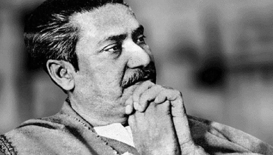 বঙ্গবন্ধু শেখ মুজিবুর রহমানের কালো-সাদা ছবি, ভাবুক মুখাবয়ব. Channel i News - চ্যানেল আই নিউজ
