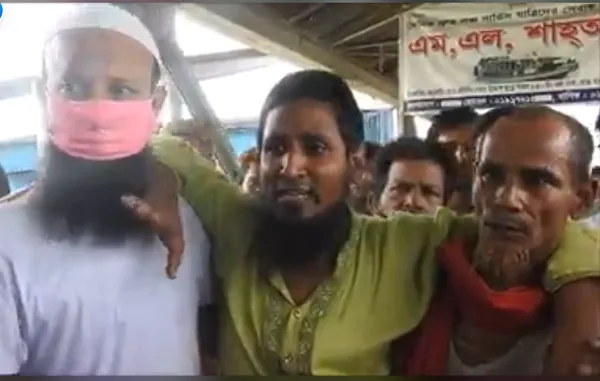জনপ্রিয় ব্যক্তিরা সমবেত হয়ে একসঙ্গে ছবি তুলছেন. Channel i News - চ্যানেল আই নিউজ