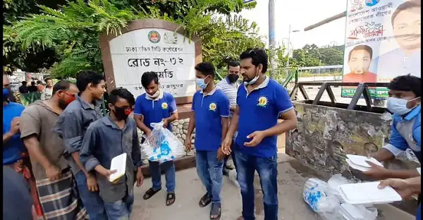 পথশিশুদের জন্য খাদ্য সহায়তা প্রদান করছে পথশিশু ফাউন্ডেশন. Channel i News - চ্যানেল আই নিউজ