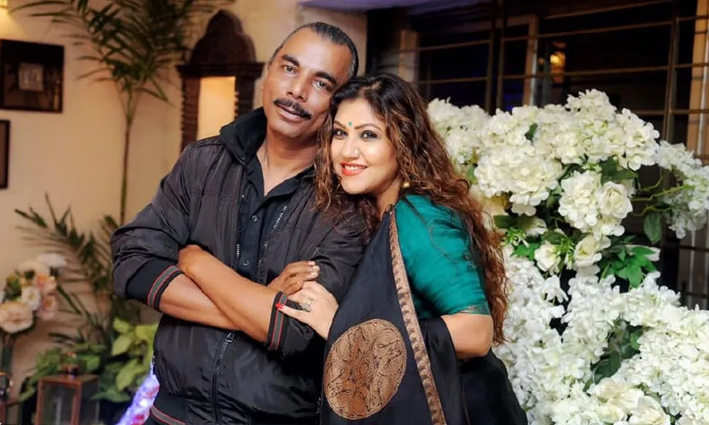 শিমুল-শারমিন দম্পতি লাইভ আড্ডায় হাসিমুখে একসাথে. Channel i News - চ্যানেল আই নিউজ