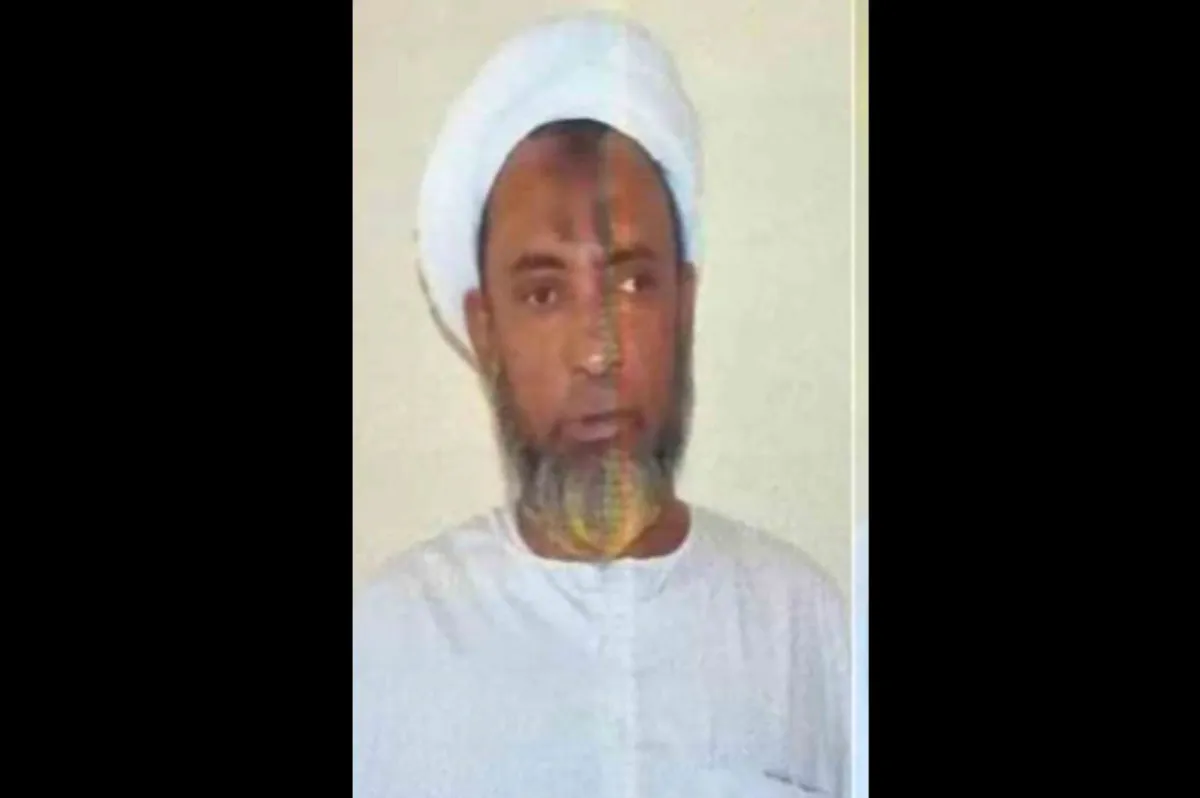 জামিন বাতিলের পর জুবায়ের মনির কারাগারে, ছবি দেখা যাচ্ছে।. Channel i News - চ্যানেল আই নিউজ