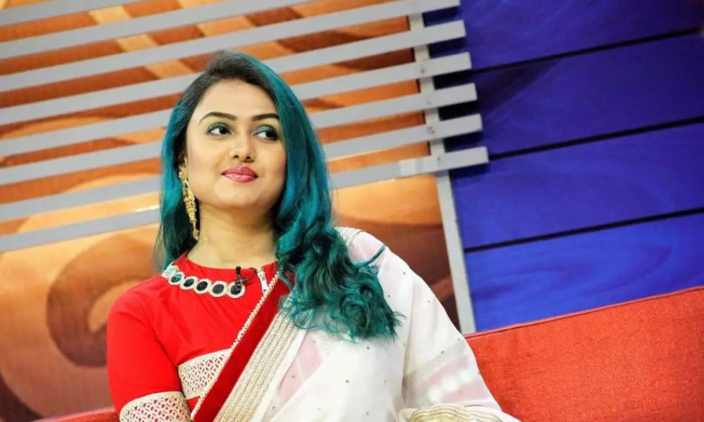 ডিজে সনিকা বিয়ন্সের ফিল্ম টিমের সাথে কাজ করছেন. Channel i News - চ্যানেল আই নিউজ