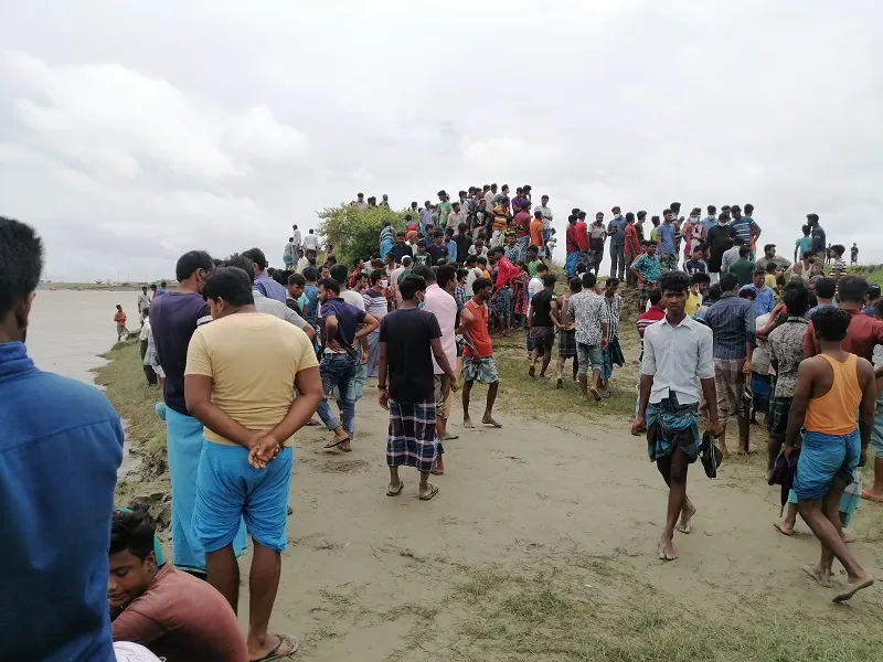 নোয়াখালীতে নিখোঁজ তিন পর্যটকের মরদেহ উদ্ধার