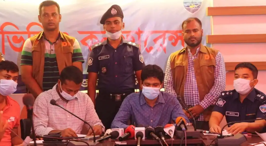 অপহরণের ১৮ ঘণ্টা পর শিশুর উদ্ধার, পুলিশ ও স্থানীয় প্রশাসন. Channel i News - চ্যানেল আই নিউজ