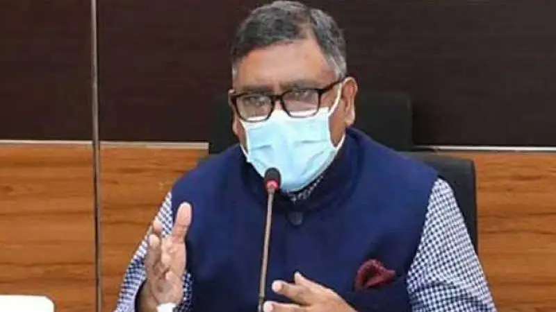 স্বাস্থ্যমন্ত্রী করোনার দ্বিতীয় ঢেউ মোকাবেলায় প্রস্তুতি নিচ্ছেন. Channel i News - চ্যানেল আই নিউজ