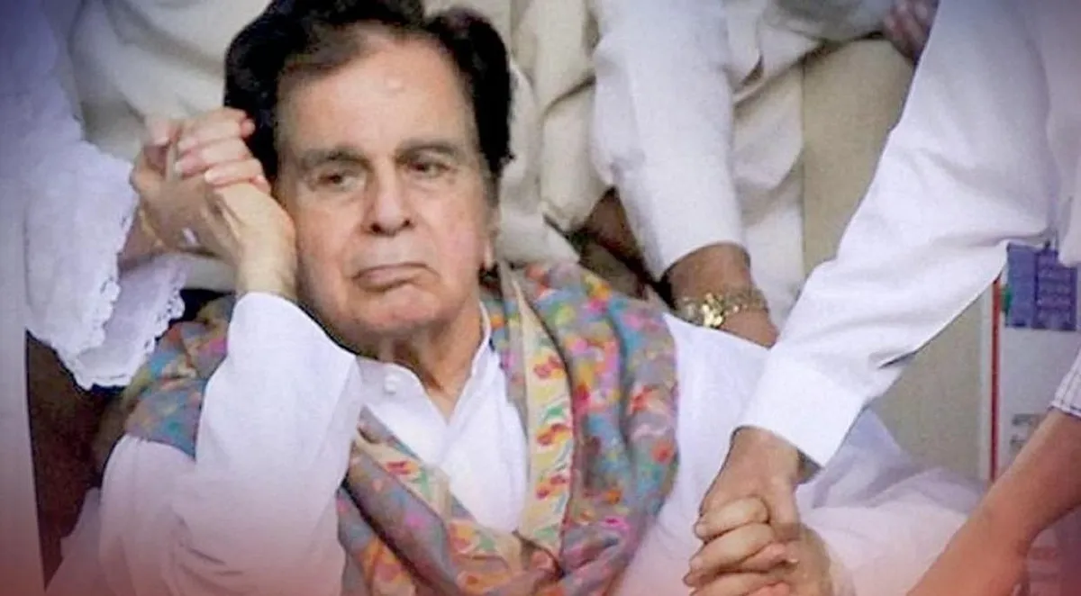 শ্বাসকষ্টের জটিলতা নিয়ে হাসপাতালে দিলীপ কুমার