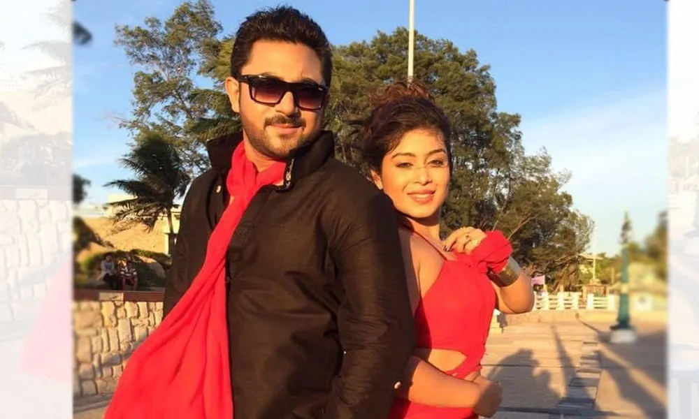 দুটি গানের শুটিংয়ে ব্যয়বহুল সেট ও শিল্পীদের উপস্থিতি. Channel i News - চ্যানেল আই নিউজ