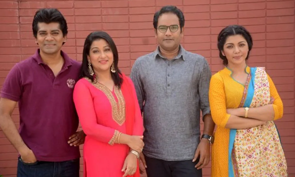 চ্যানেল আই অনলাইন এর জন্য যৌথ প্রযোজনা সিনেমার কলাকুশলী ছবি. Channel i News - চ্যানেল আই নিউজ