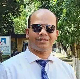 বাসাইলে এসিল্যান্ডের ছবি, সানগ্লাসে মুখ, সবুজ প্রাকৃতিক পটভূমি. Channel i News - চ্যানেল আই নিউজ