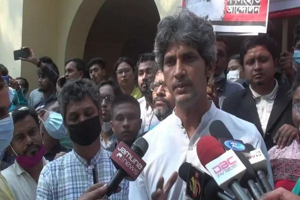 দেশে নির্বাচনের নামে তামাশা হচ্ছে: সাকি