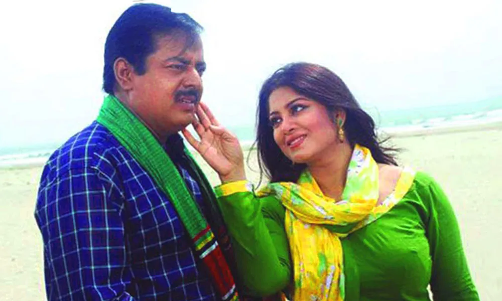 দুলাভাই জিন্দাবাদ নাটকের দৃশ্য, দুই অভিনেতা একসাথে হাসিমুখে. Channel i News - চ্যানেল আই নিউজ
