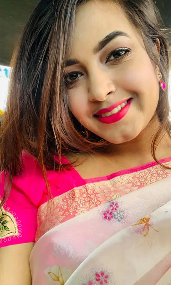 সিনেমায় অংকনের ফোক গান, সুন্দর হাসি ও পোশাকের ছবি. Channel i News - চ্যানেল আই নিউজ
