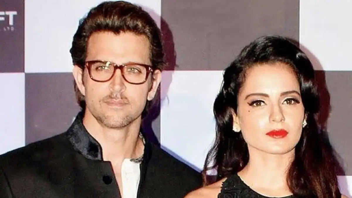 চ্যানেল আই অনলাইন এর লোগো সহ সংবাদ সম্মেলনের ছবি. Channel i News - চ্যানেল আই নিউজ