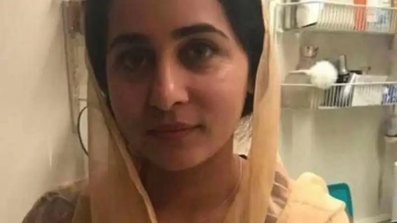 বালুচ মানবাধিকার কর্মী কারিমার মরদেহ উদ্ধার, ছবি তোলা হয়েছে।. Channel i News - চ্যানেল আই নিউজ