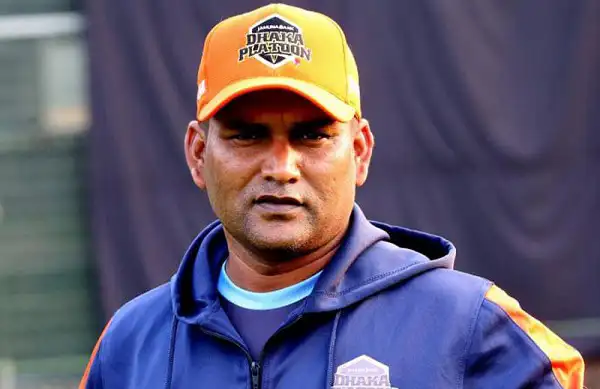 বাংলাদেশ ক্রিকেট কোচ সালাউদ্দিনের ছবি, ক্যাপশনে লজ্জিত মুখ. Channel i News - চ্যানেল আই নিউজ