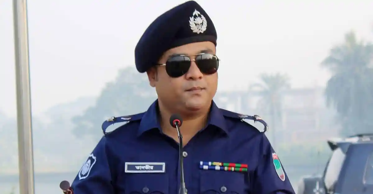 কুষ্টিয়ার এসপি হাইকোর্টে হাজির, পুলিশ কর্মকর্তা. Channel i News - চ্যানেল আই নিউজ