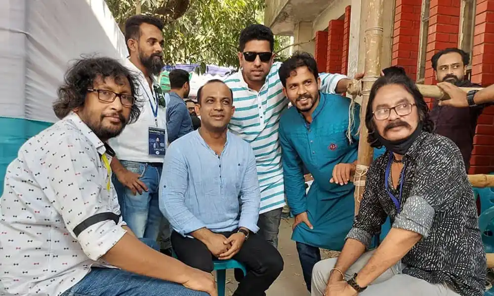 ডিরেক্টরস গিল্ড নির্বাচনের জন্য নির্বাচনী প্রচার চলাকালে ছবি. Channel i News - চ্যানেল আই নিউজ