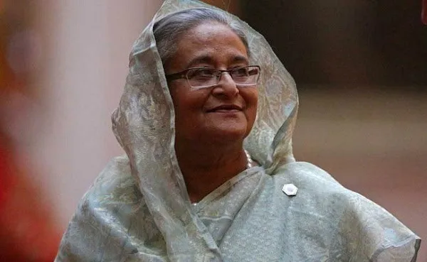 শেখ হাসিনা হাসিমুখে, বাংলার প্রধানমন্ত্রী, ভ্যাকসিন প্রচার. Channel i News - চ্যানেল আই নিউজ