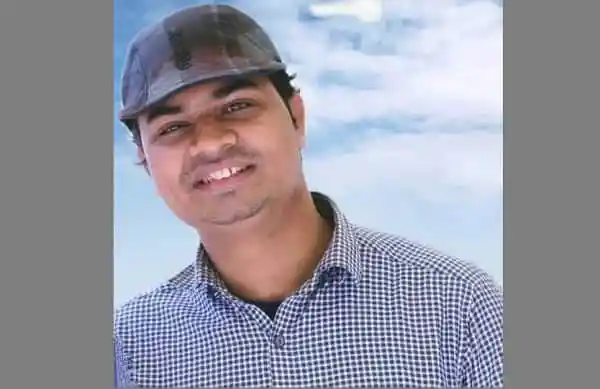 নোয়াখালীতে গুলিবিদ্ধ সাংবাদিক মুজাক্কিরের ছবি, আহত অবস্থায় হাসপাতালে ভর্তি. Channel i News - চ্যানেল আই নিউজ