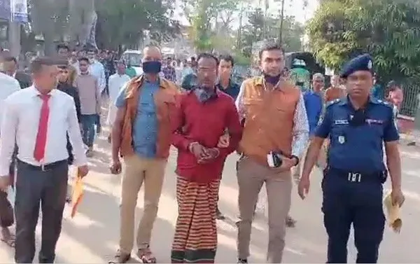 শাল্লায় হামলার আসামীরা রিমান্ডে, পুলিশ ও স্থানীয়রা উপস্থিত. Channel i News - চ্যানেল আই নিউজ
