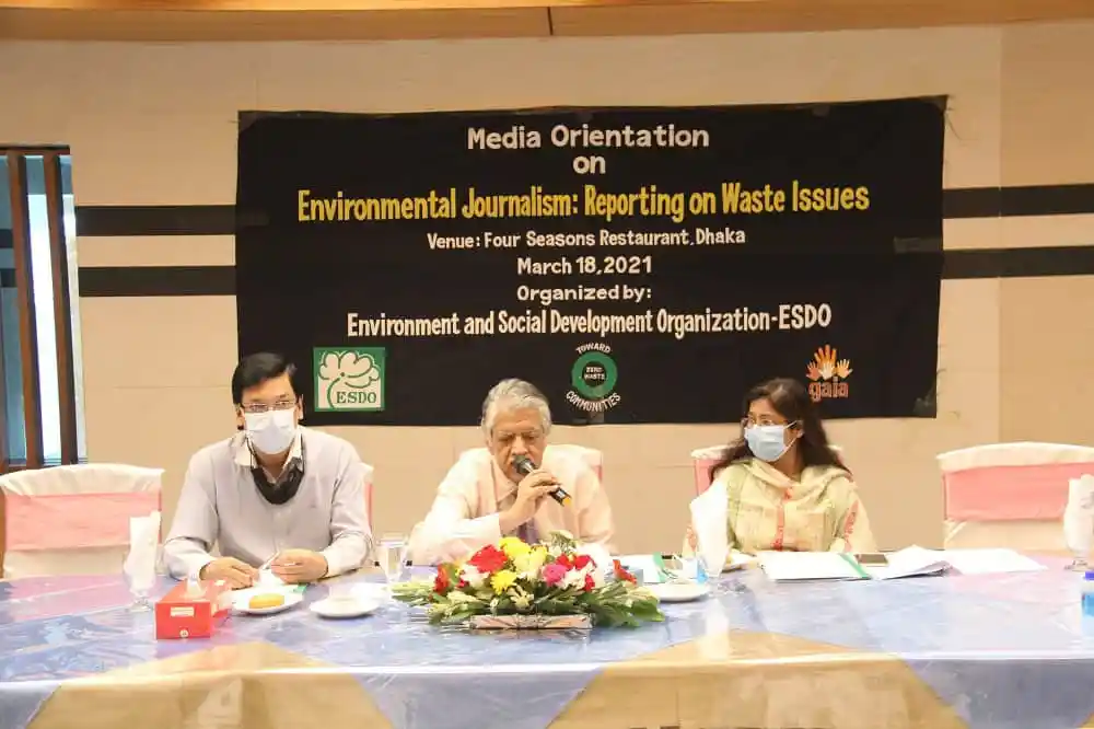 Environmental journalism workshop on waste issues held in Dhaka, March 18, 2021. Channel i News - চ্যানেল আই নিউজ