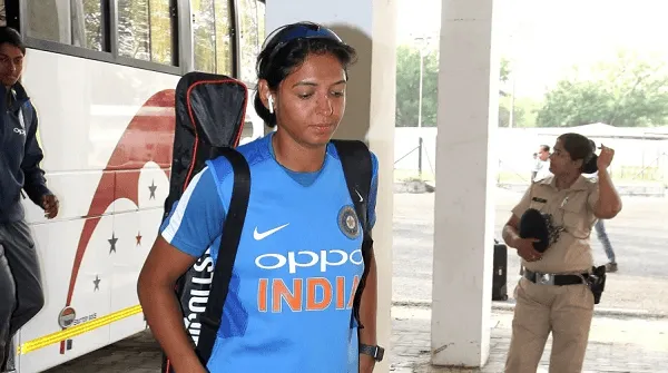 ভারতীয় ক্রিকেটার হারমানপ্রিতের কোভিড-১৯ পজিটিভ রিপোর্ট. Channel i News - চ্যানেল আই নিউজ