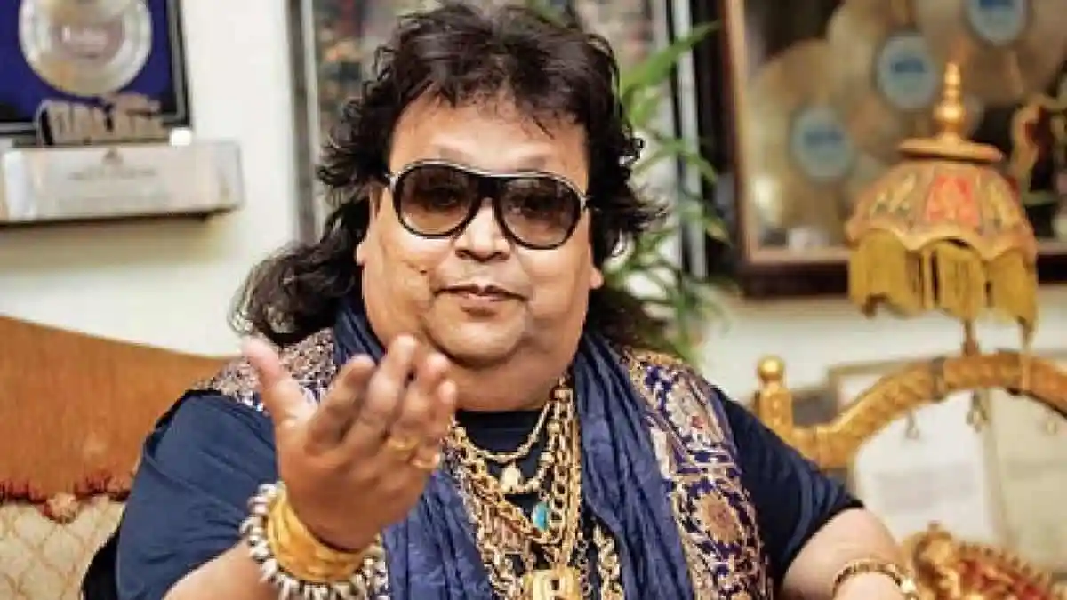 বিখ্যাত ব্যক্তির ছবি, তিনি গোপনীয়তা রক্ষা করে পরিচিত নয়. Channel i News - চ্যানেল আই নিউজ