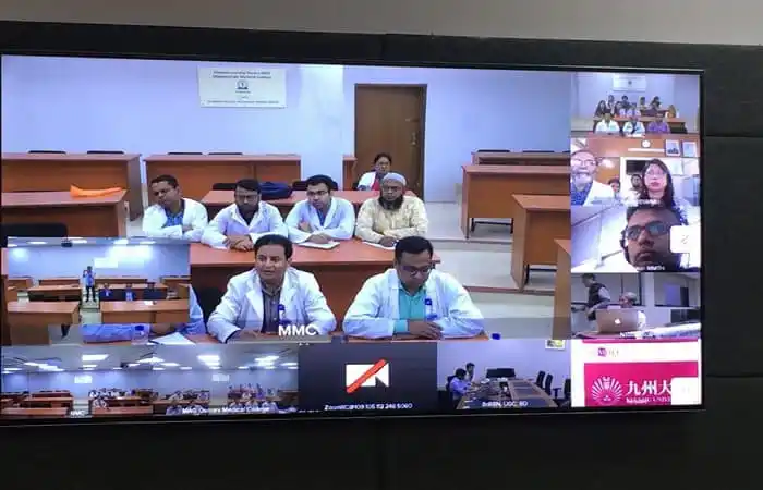 ভিডিও কনফারেন্সে অংশগ্রহণকারী চিকিৎসক ও কর্মকর্তারা. Channel i News - চ্যানেল আই নিউজ