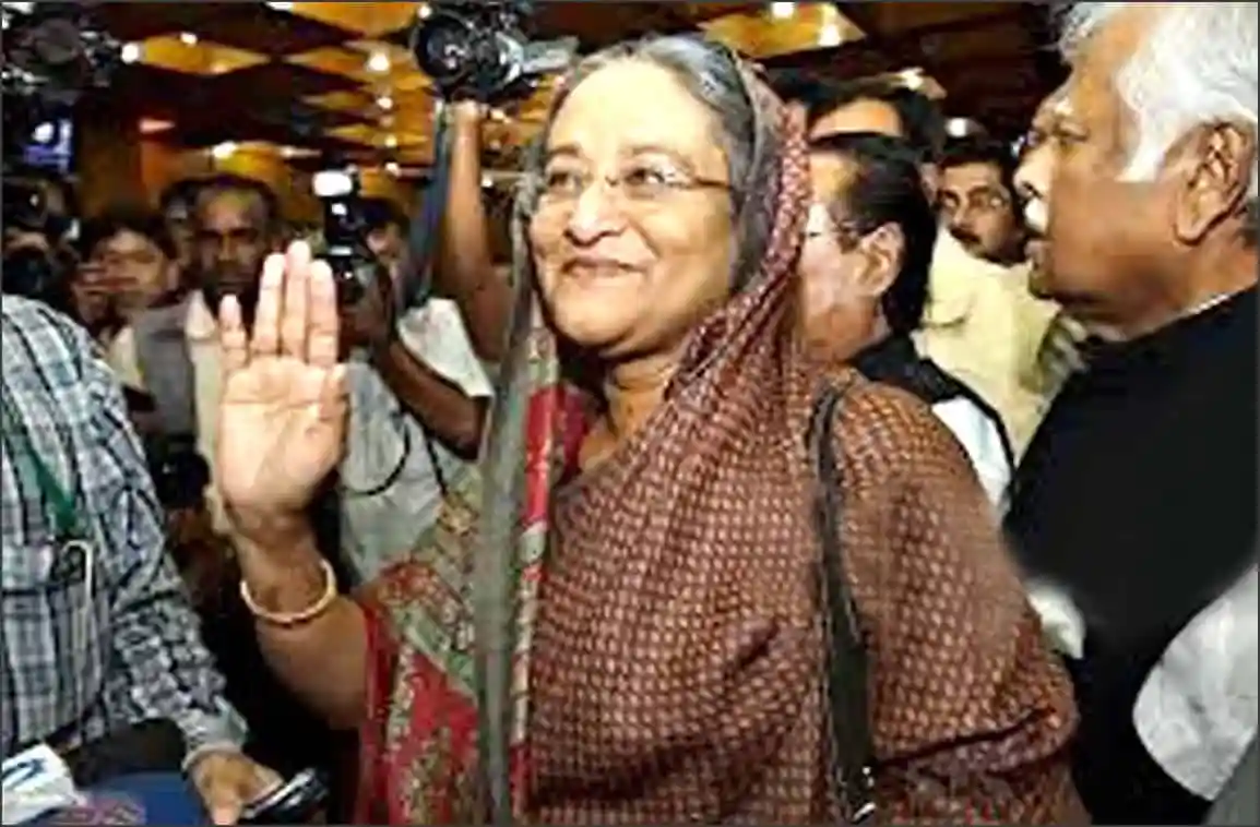 শেখ হাসিনা স্বদেশ প্রত্যাবর্তন উপলক্ষে শুভেচ্ছা জানাচ্ছেন. Channel i News - চ্যানেল আই নিউজ