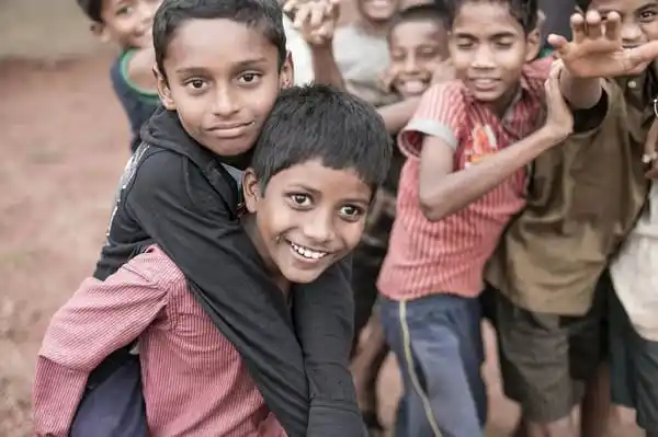 বাংলাদেশের করোনা অনাথ শিশুদের জন্য চ্যানেল আই অনলাইন সংবাদ. Channel i News - চ্যানেল আই নিউজ