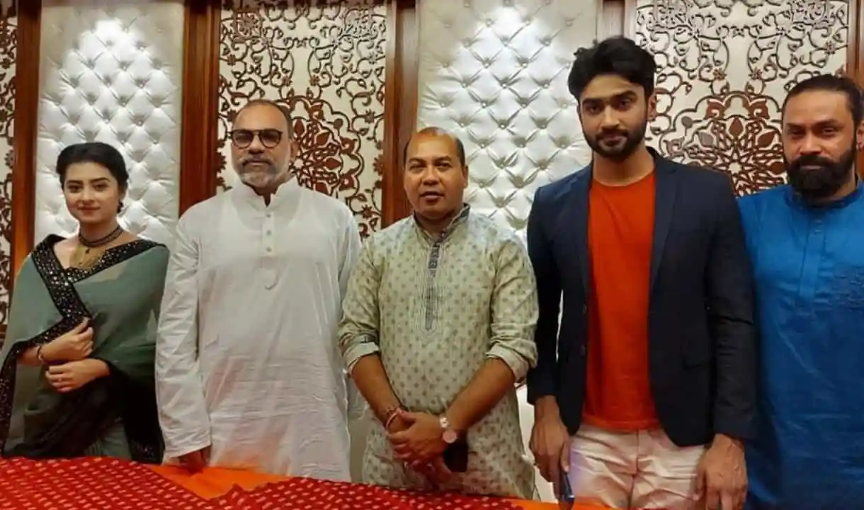 সংবাদ সম্মেলনে উপস্থিত ব্যক্তিরা, চ্যানেল আই অনলাইন. Channel i News - চ্যানেল আই নিউজ