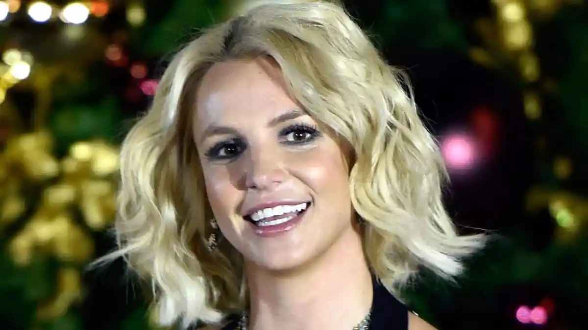 ব্রিটনি স্পিয়ারসের ছবি, হাস্যোজ্জ্বল ও সুন্দর চেহারা।. Channel i News - চ্যানেল আই নিউজ