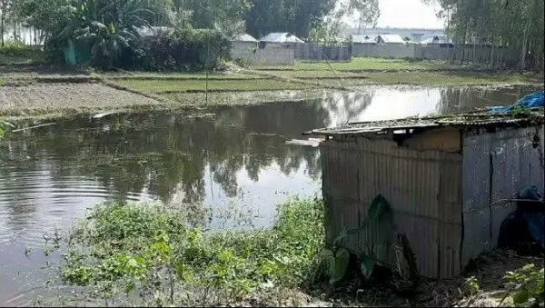 নদ-নদীর পানি কমলেও বন্যাদুর্গতদের দুর্ভোগ অব্যাহত. Channel i News - চ্যানেল আই নিউজ