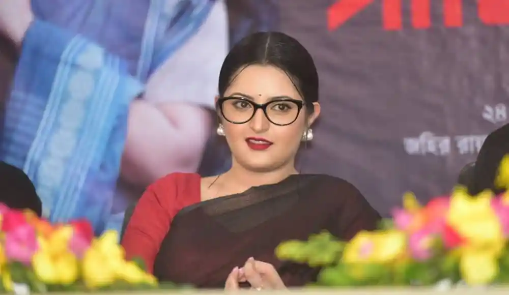 পরীমনি আত্মবিশ্বাসী মুখে উপস্থিত, চ্যানেল আই অনলাইন সংবাদ সম্মেলন. Channel i News - চ্যানেল আই নিউজ