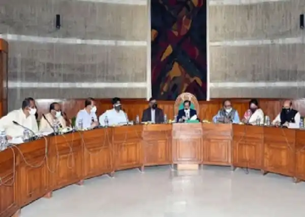বাংলাদেশের সংসদে করোনা ভ্যাকসিন উৎপাদনের জন্য আলোচনা চলছে।. Channel i News - চ্যানেল আই নিউজ