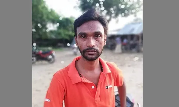 নওগাঁয়ে নির্বাচনী সহিংসতায় একজন নিহতের ছবি. Channel i News - চ্যানেল আই নিউজ